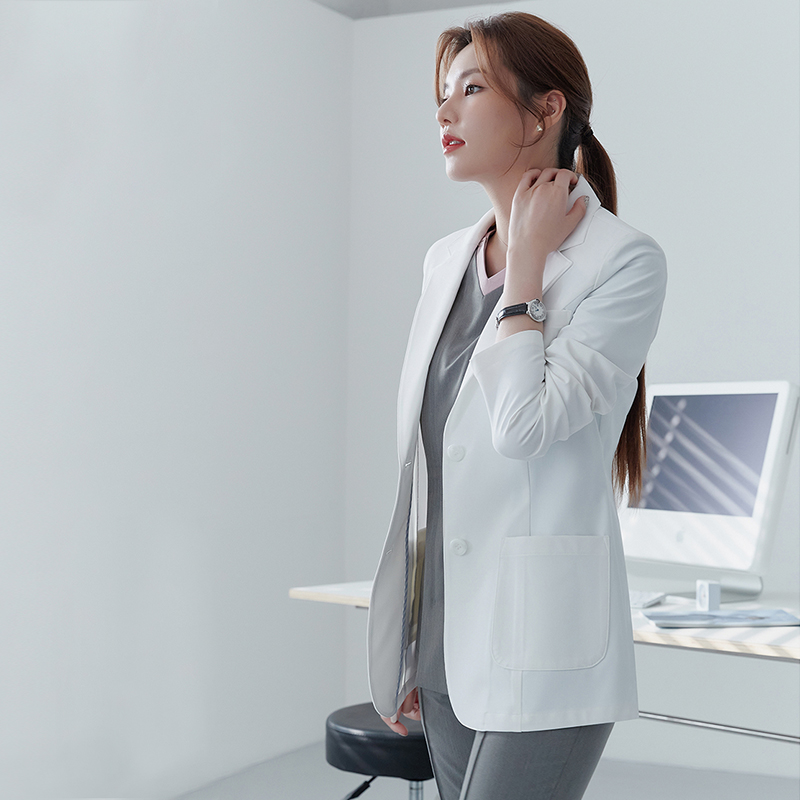 Koreanischer Medizinischer Sch – Medical Lab Years Bewertung und Preis